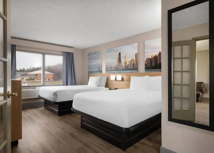 Hotel Days By Wyndham St. Charles Il